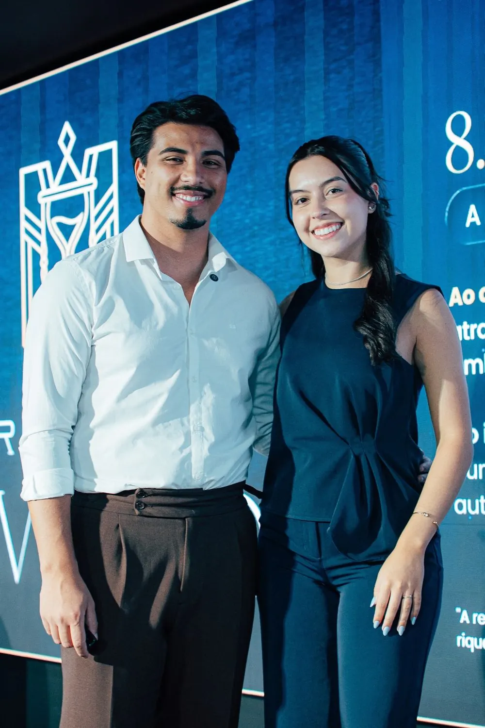 Wilson Padilha com a esposa no palco do evento